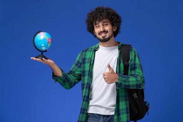 بهترین رشته های انسانی مناسب برای مهاجرت به خارج از کشور