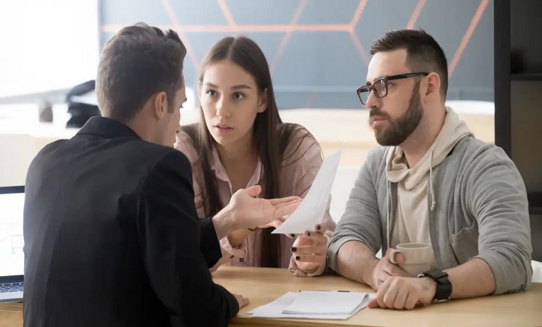 کند بودن سیستم اداری در اسپانیا
